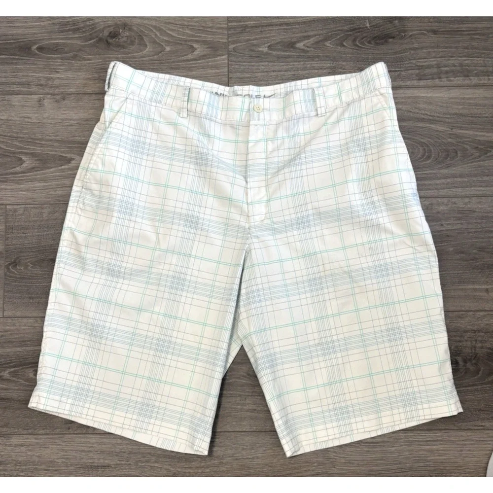 Nike Golf‎ Shorts Plaid Shorts White Green Blue Lightweight Performance Size 38